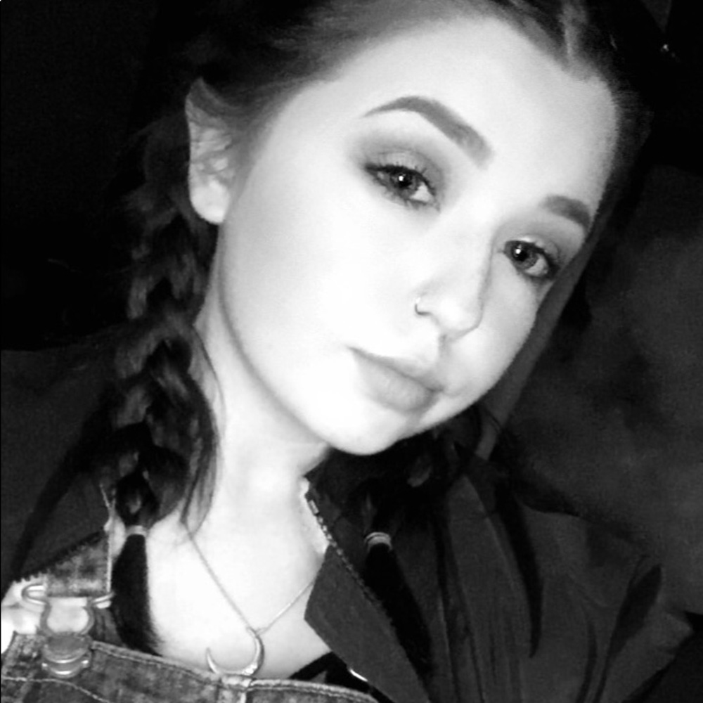 Meet your Posher, Kynzie